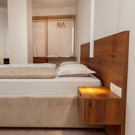 פריידור Hotel Marina Home מראה חיצוני תמונה