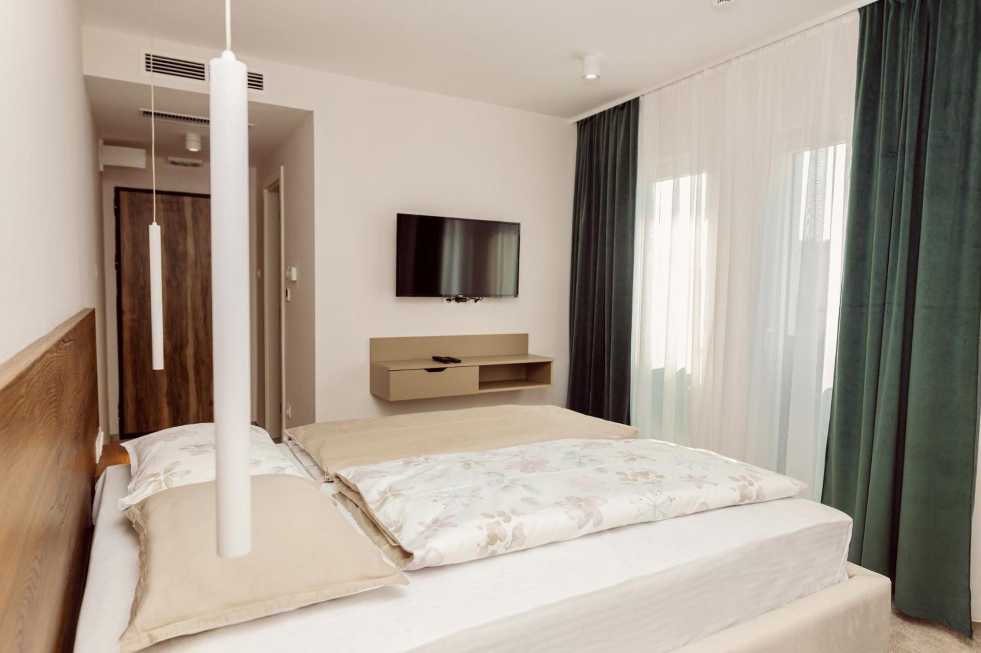 פריידור Hotel Marina Home מראה חיצוני תמונה