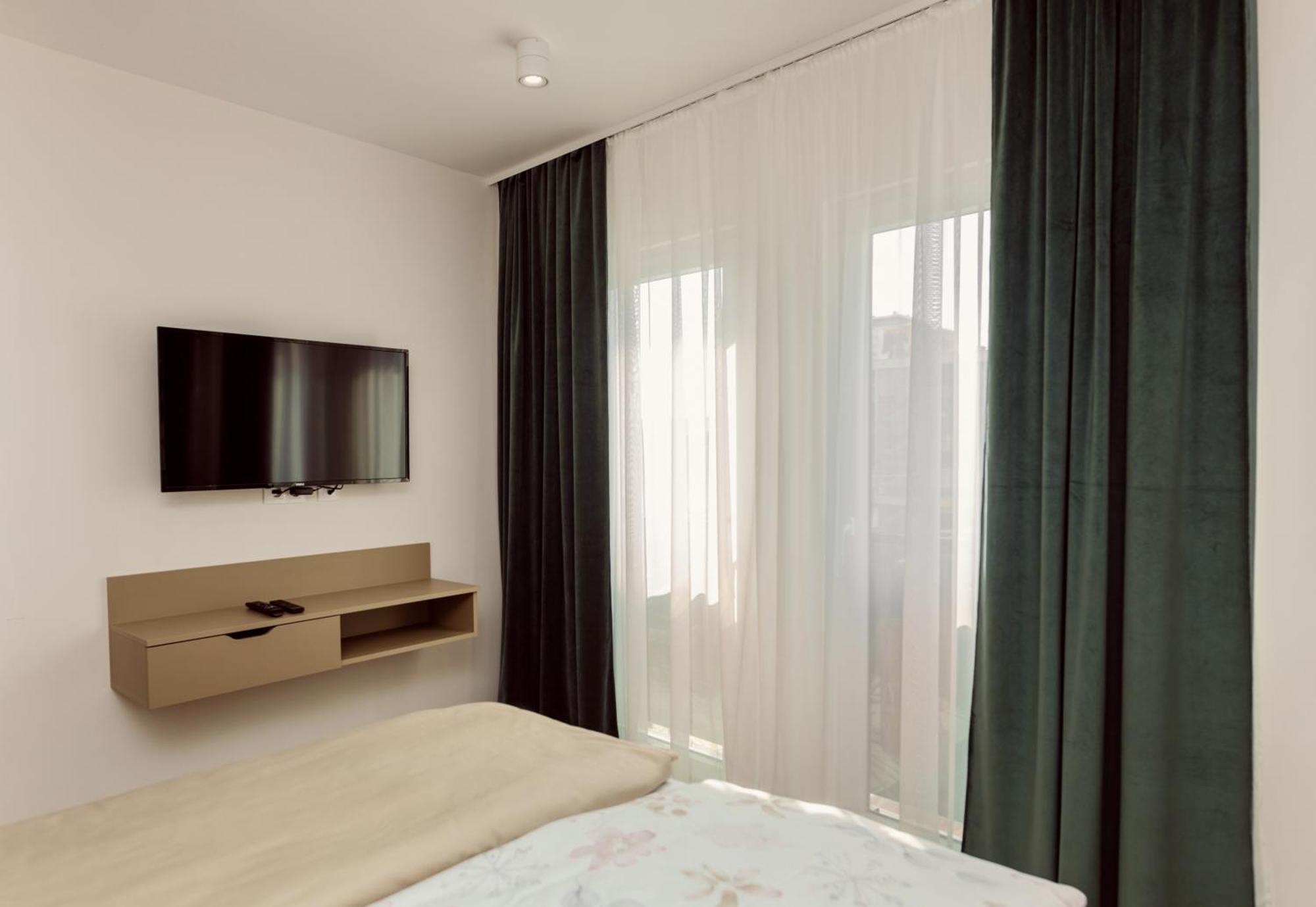 פריידור Hotel Marina Home מראה חיצוני תמונה